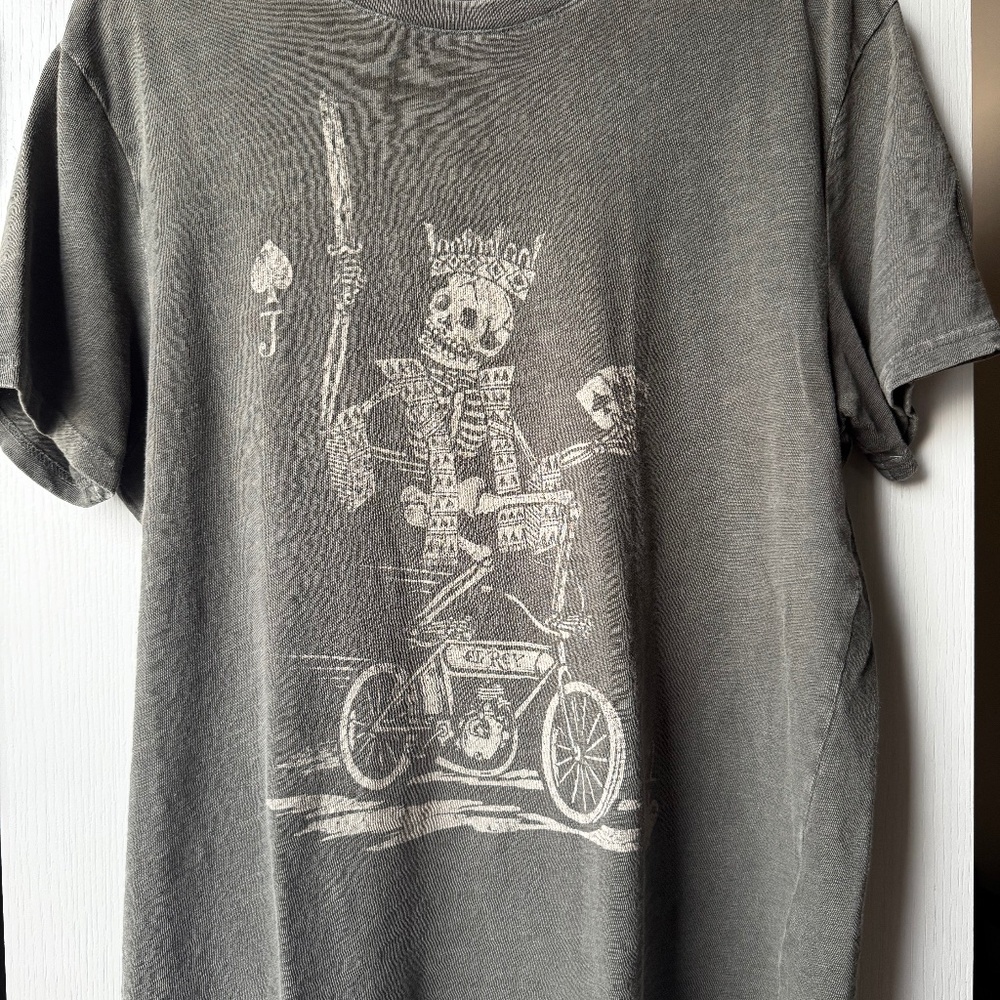 💀🩶 Lucky Brand Graphic Tee | Skeleton King | Gray | Size L